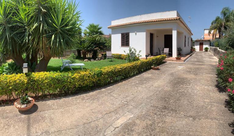 Villa Kore - B&B Fontane Bianche