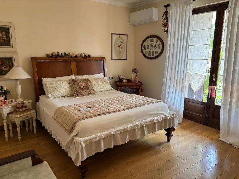 Grandma Lella - B&B Carbonia