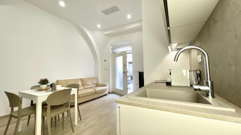 Room 215 - Affitti Brevi Italia - Bed and Breakfast Manfredonia