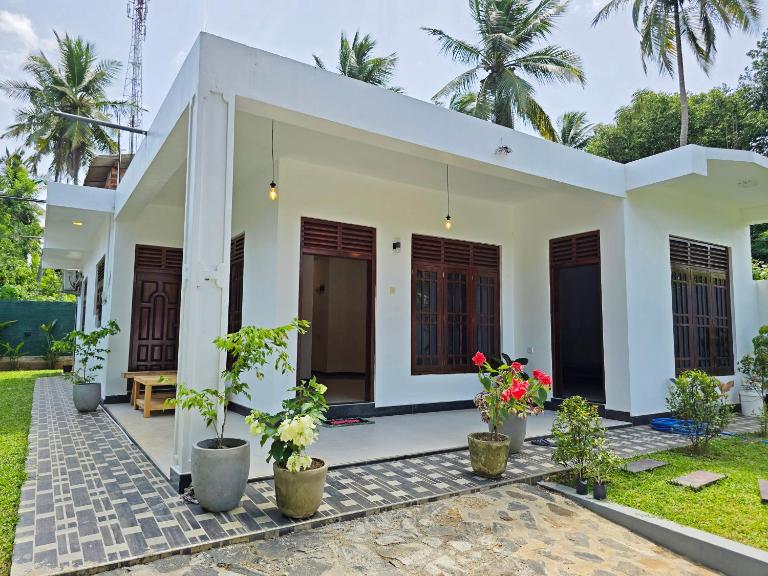 Villa 83 Tangalle - Luxury Private Villa in Tangalle - Chambres d'hôtes Tangalle