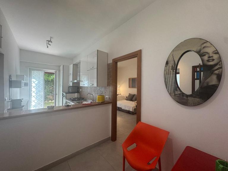 Urban Oasis with Garden - Ferienwohnung Rom