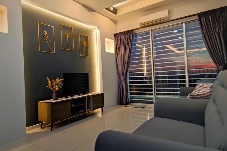 Majestic Sanctuary Homestay Taiping with Netflix - 2 Carpark - B&B Taiping