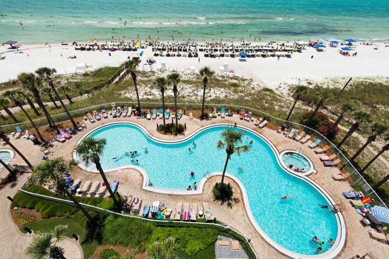 20th Floor Condo! Sleeps 8! Gulf Front Master Suite w/ Beautiful Gulf Views! - Bed and Breakfast Panama City Beach