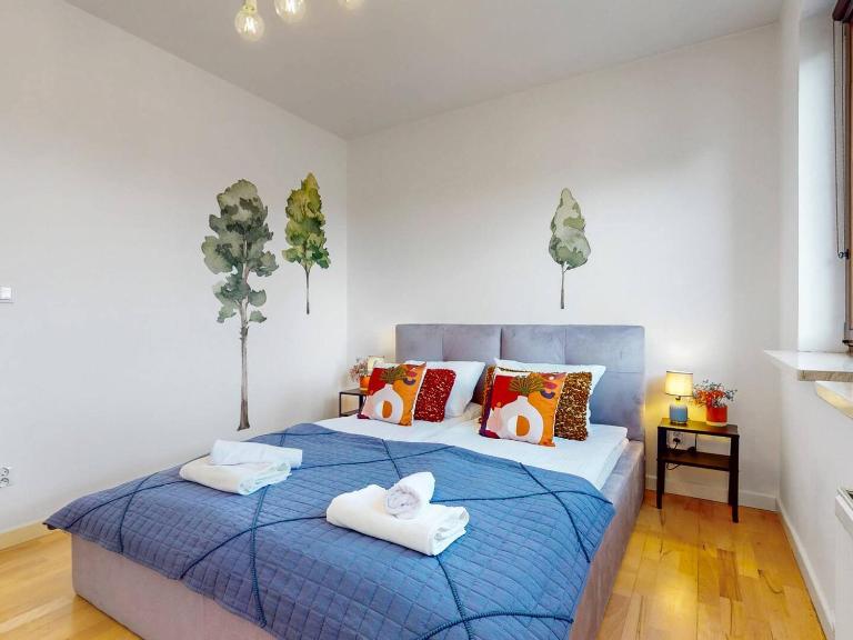 Urban Jungle Apartment With AC Praga Poludnie - B&B Warsaw