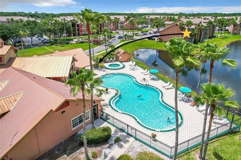 Playing Hooky - B&B Kissimmee