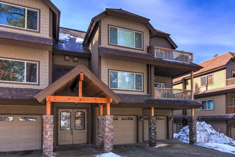 Tahoe Woods Heavenly - Walk to beach & Gondola to Heavenly Ski - B&B South Lake Tahoe