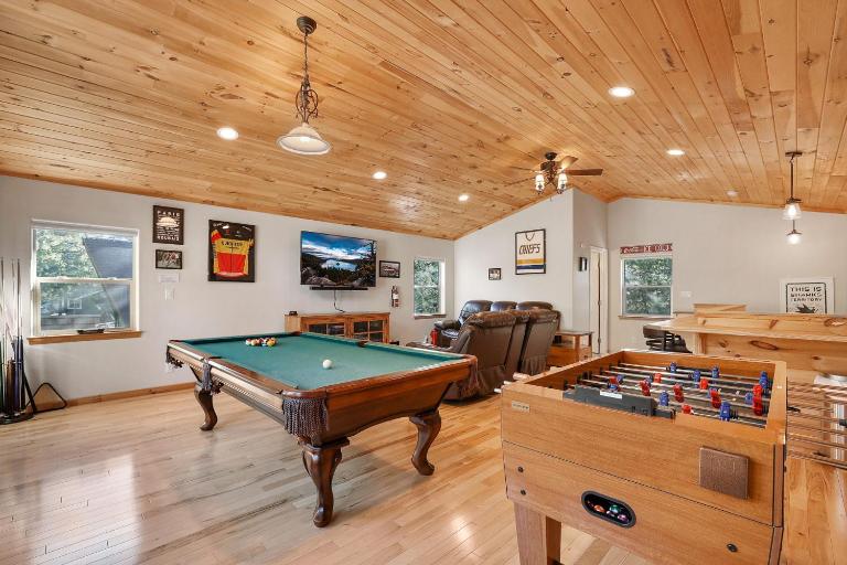 Tahoe Frost - Air conditioned 4 bedroom Tahoe home - Ferienwohnung South Lake Tahoe