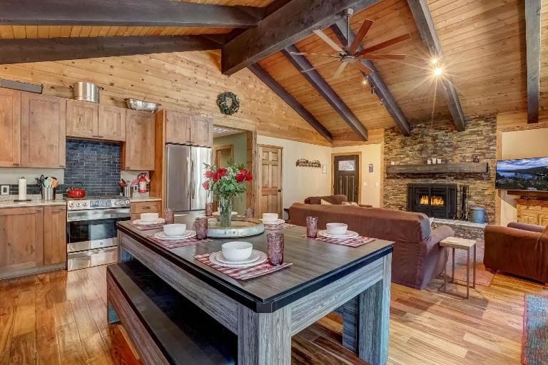 Willow's Hideaway - Pet Friendly Cozy Cabin - Ferienwohnung South Lake Tahoe
