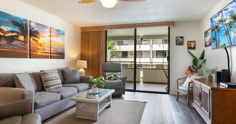 Oceanfront Condo 117 in Kailua-Kona - B&B Kailua-Kona