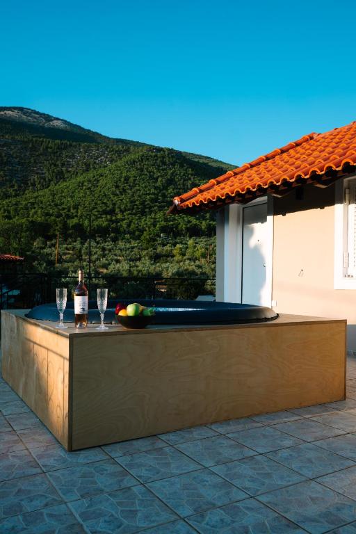Villarose Suite HotTub SunsetView - B&B Porto Germeno