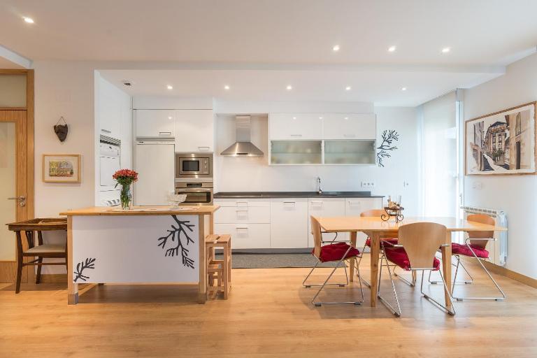San Roque Center - IB. Apartments - B&B San Sebastián