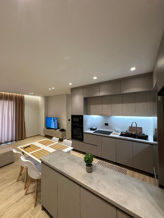Thalassa Apartment - Ferienwohnung Saranda