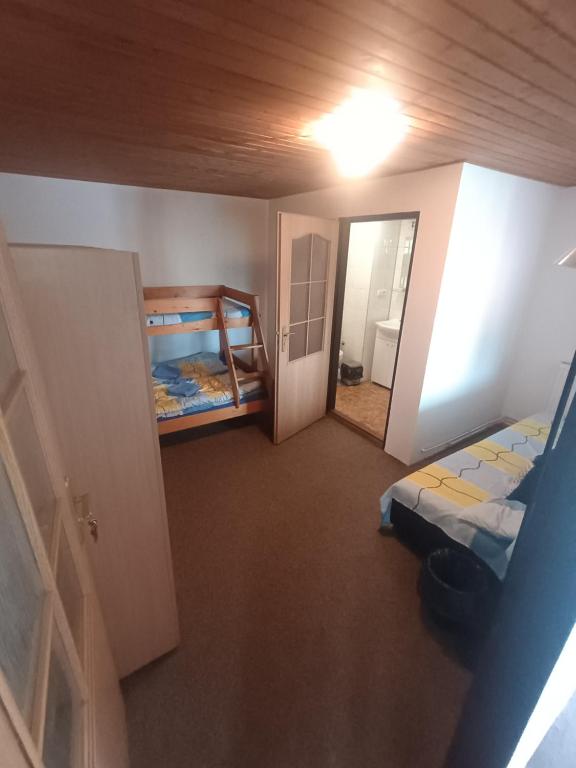 Apartmán Chlumětín - Bed and Breakfast Chlumětín