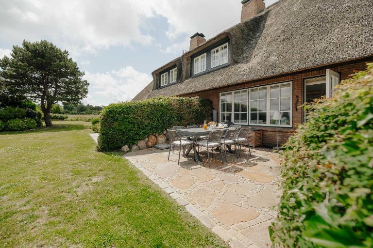 Hiidbloom - Hüs im Wattweg - Bed and Breakfast Kampen