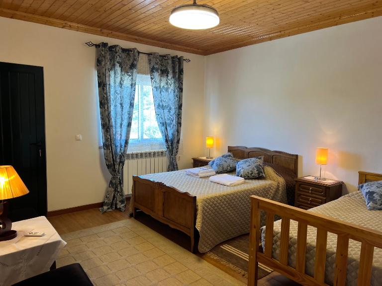 Quarto Familiar do Januário - Ferienwohnung Bilhó