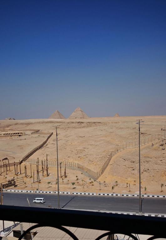 شقة فيو الاهرامات pyramids view - Ferienwohnung ‘Ezbet ‘Abd el-Ḥamîd