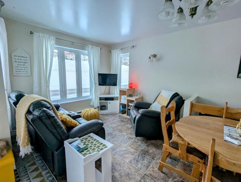 Le Chalet - B&B Petit-Saguenay