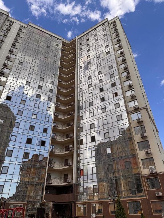 Апартаменты-студия с видом на море ЖК Kadorr 10 жемчужина - Bed and Breakfast Odessa