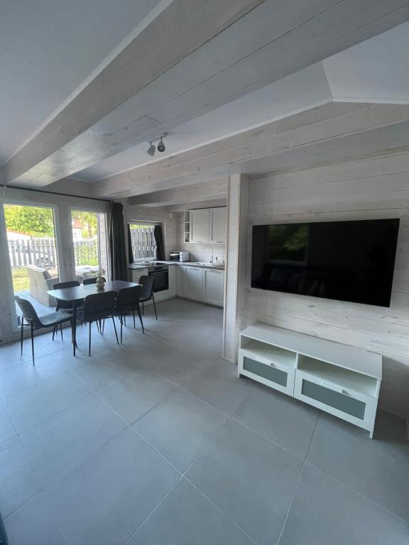Holiday Home Kenese - Bed and Breakfast Balatonkenese