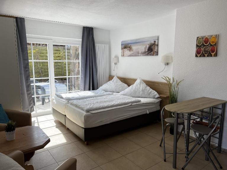 Ostseebad Göhren Apartment mit Südterrasse - Ferienwohnung Ostseebad Göhren