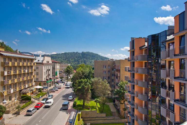 ABA Apartamenty - Apartament Klasyczny centrum - Chambres d'hôtes Krynica-Zdrój