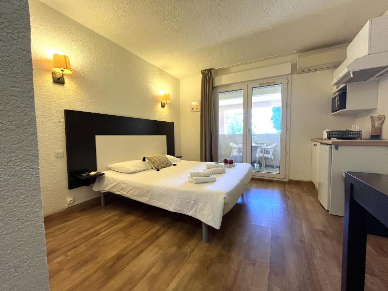 ST FLORENT Cosy Studio climatisé avec piscine - B&B Saint-Florent