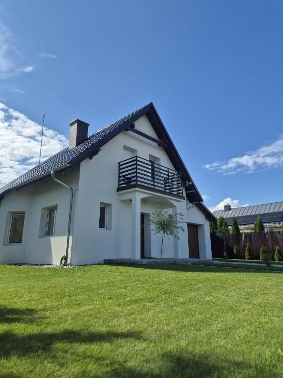 Przystanek Osłonin- całoroczny dom na wynajem - B&B Osłonin