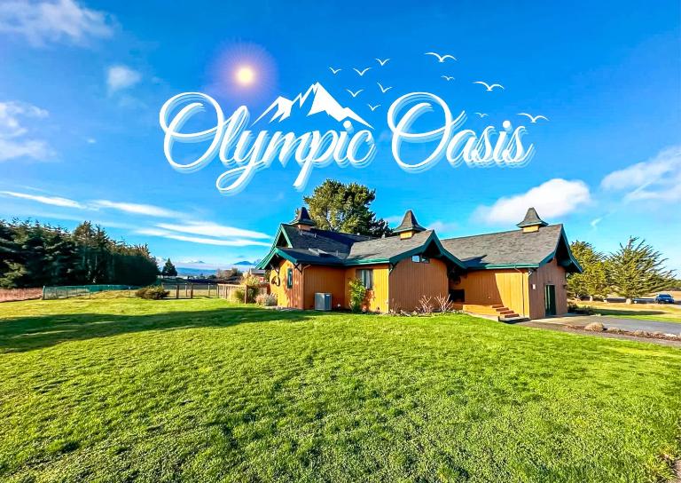 Olympic Oasis Tranquil Retreat Near Dungeness Wildlife Refuge Hot Tub - B&B Sequim