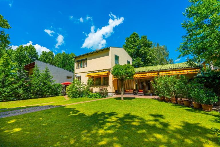 Villa Mária Vendégház - B&B Siófok