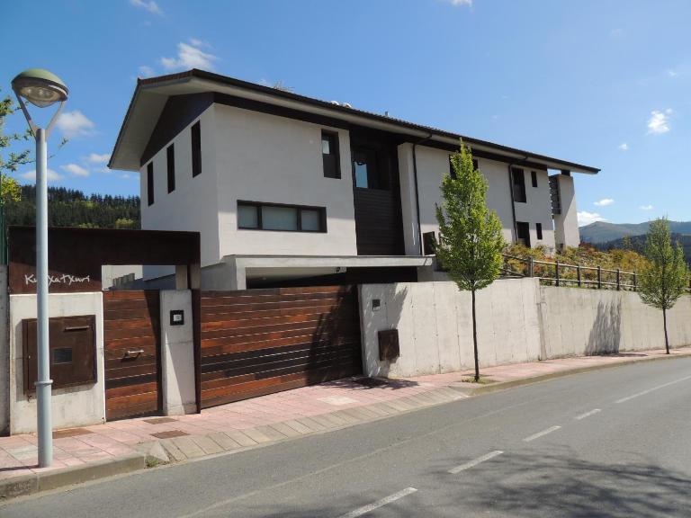 Casa Rural Kutxatxuri - B&B Elexalde