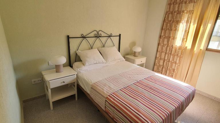 Apartment in Rota Cadiz, terrace AC wifi - B&B Rota