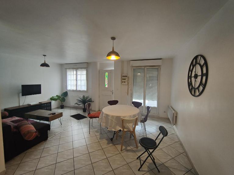 T3 spacieux proche gare Montargis Wifi linges fournis - Ferienwohnung Châlette-sur-Loing