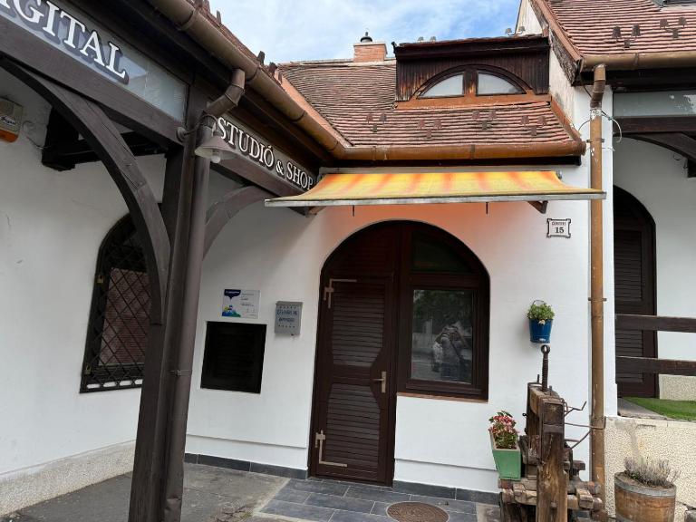 Céh-Vár-Lak - Ferienwohnung Erlau