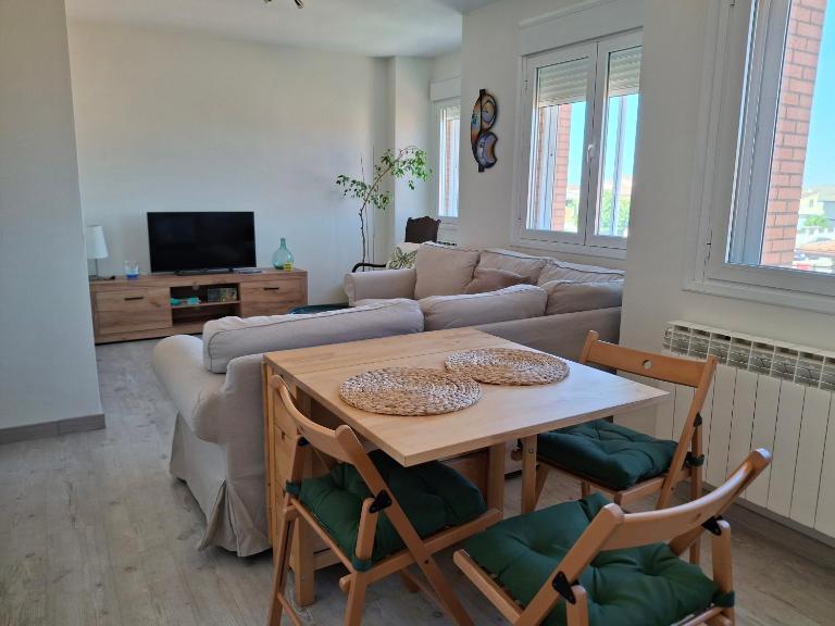 La Vivienda de Morales - Chambres d'hôtes Morales del Vino