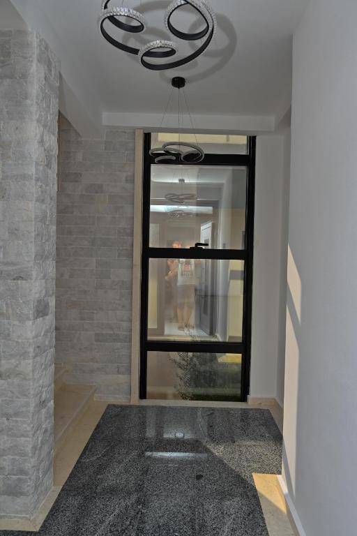 Stars Five Stay - Ferienwohnung Ulcinj