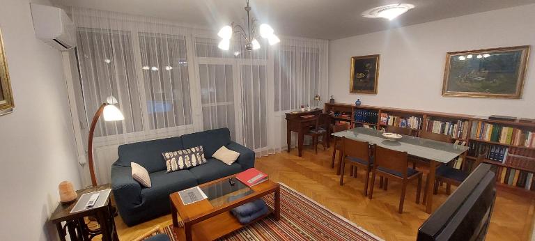 PUSKÁS 2, 3 szoba terasszal - B&B Budapest