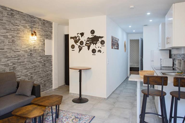 Cosy -T2 rénové Toulon centre ville - Chambres d'hôtes Toulon
