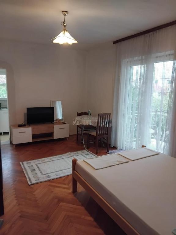 Apartments Maki 1 - B&B Tivat