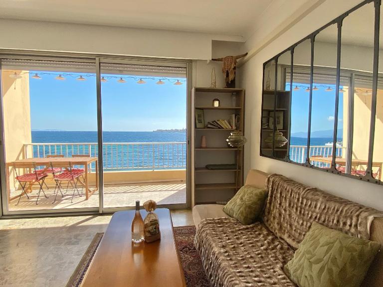 Appartement pieds dans l eau - B&B Ajaccio