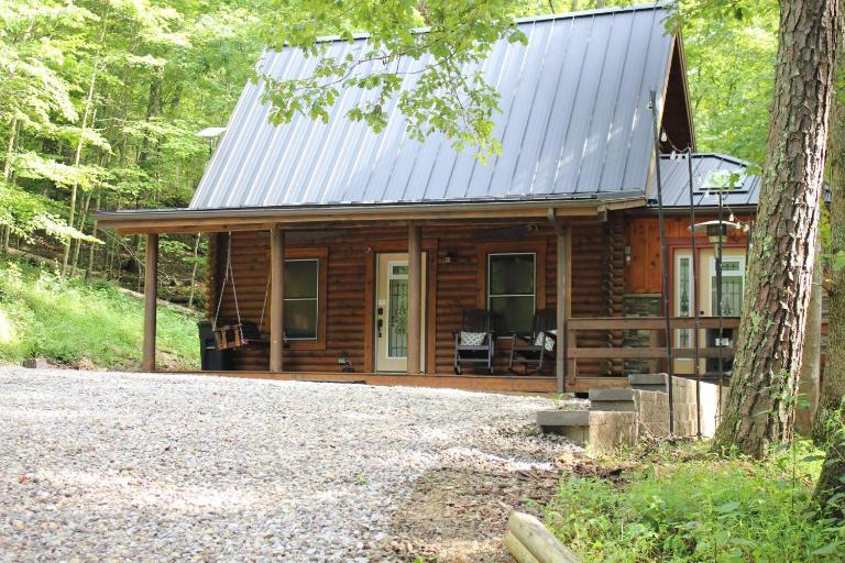 Diamond Creek | Sleeps up to 6 - B&B Gallipolis