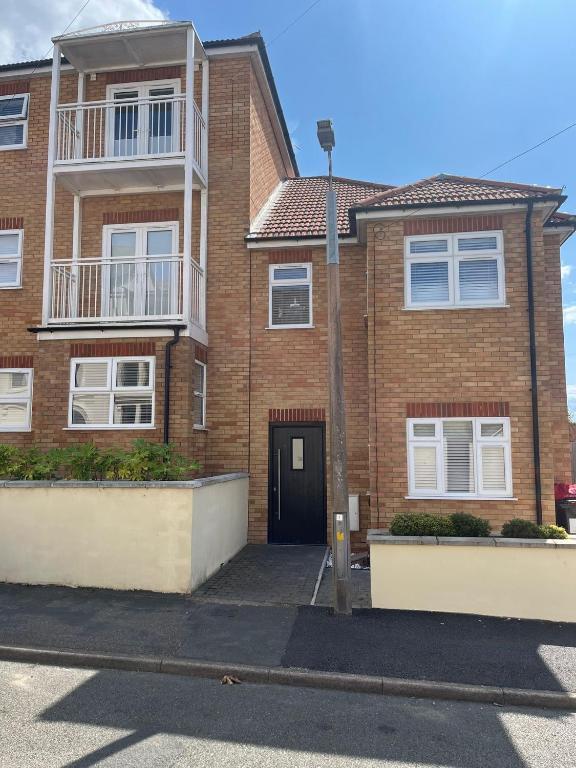 Seaview House with Sea View Brand New- 3 Bedrooms - Harwich, Dovercourt - Bed and Breakfast Lancing
