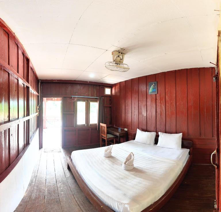 souksanh River Bungalow - B&B Muang Không