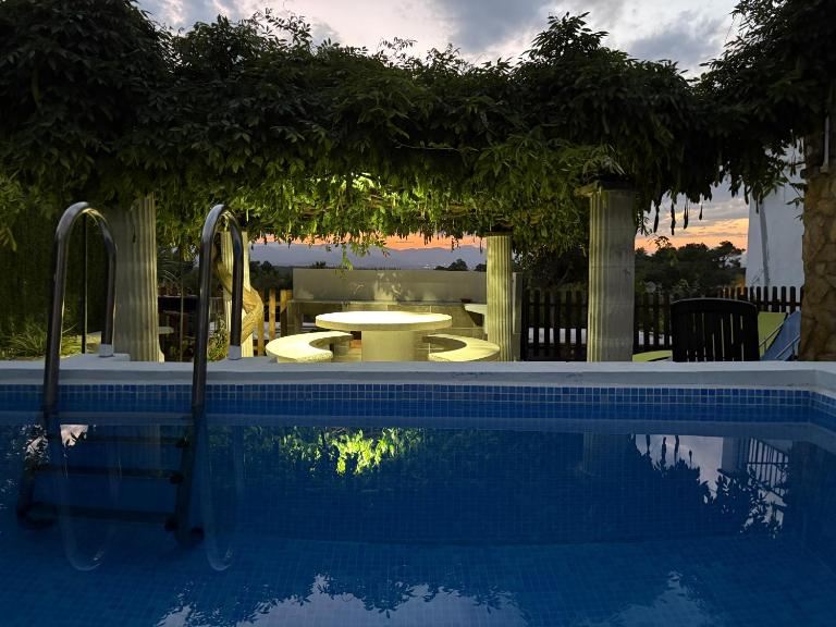 Costa Brava Paradís - B&B Puigventós