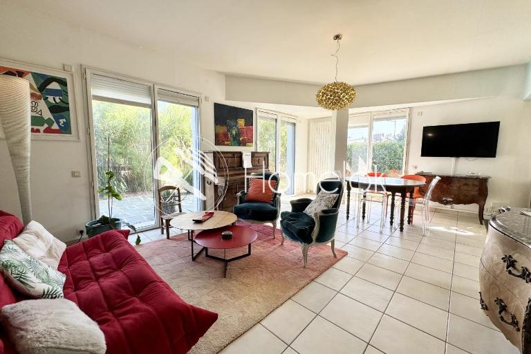 Maison lumineuse avec jardin à 50m de la mer - B&B Larmor-Plage
