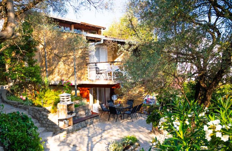 Hidden Gem of Krasici - Ferienwohnung Radovići