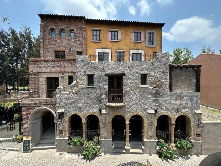 Loft Nizza en ValQuirico a 50 mts Plaza del Zocalo - Chambres d'hôtes Santa Águeda