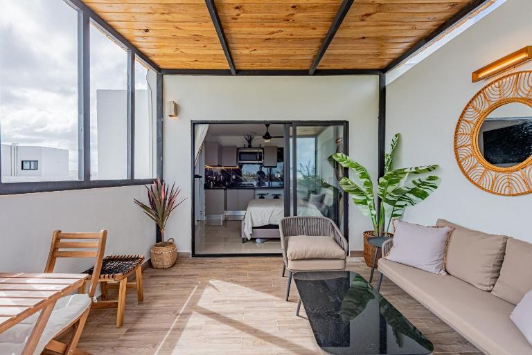 Palm Vibe Penthouse Studio - Downtown Punta Cana - B&B Punta Cana