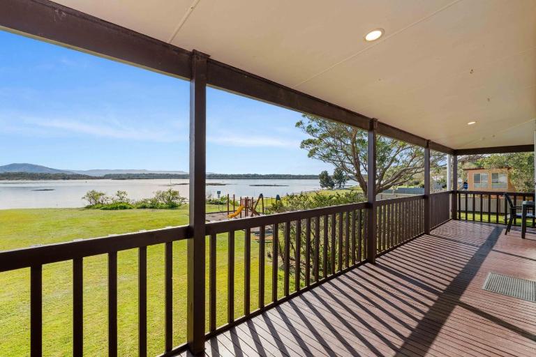 Book 2 nights, receive 50 Petrol Gift Card! - Bed and Breakfast Orient Point