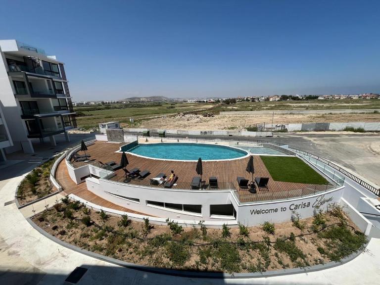 Larnaca Elysium Seaside & Pool Retreat - B&B Livádia