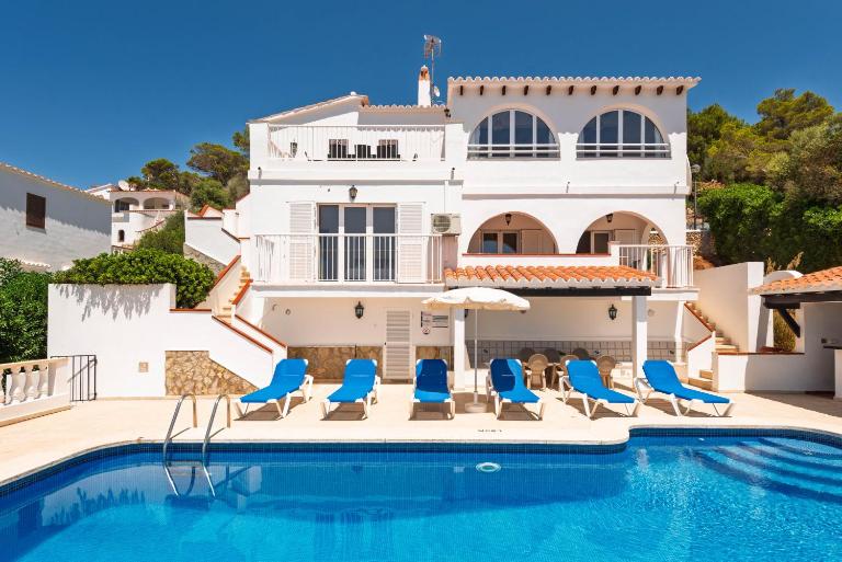 Villa Esplendor by Escape Home - B&B Son Bou